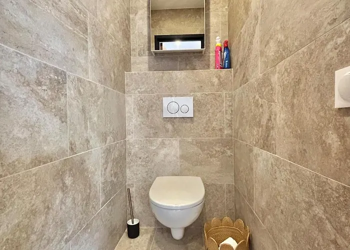 Agreable 2 Pieces Renove Centre De