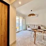 Apartmán Agreable 2 Pieces Renove Centre De *