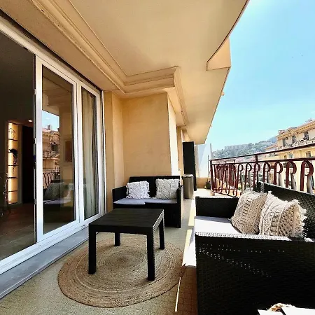 2 Pièces Rénové Centre De * Menton